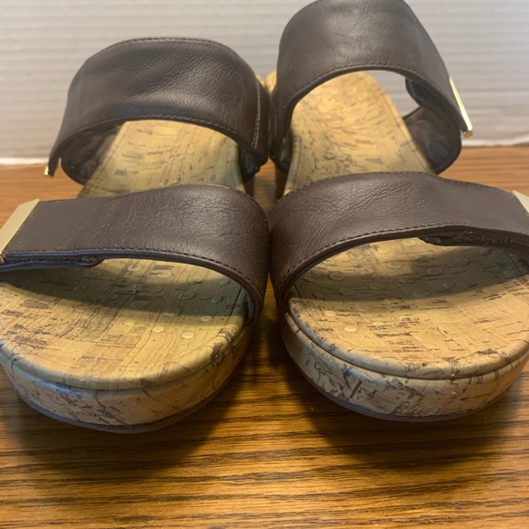Vionic Brown Leather Wedge Shoes with Cork look Footbed Size 9 - Picture 8 of 14